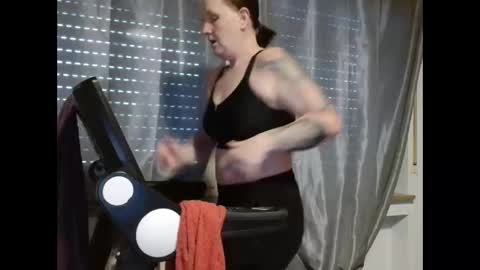 Wetgerman online show from December 3, 11:11 am