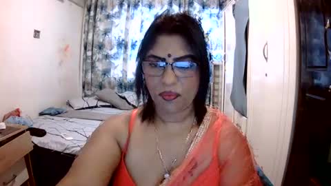 Snapshot of wetindian1971 chatting on July 20, 5:44 am kavita online show from July 20, 5:44 am