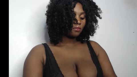 Snapshot of wetmypussy02 chatting on September 30, 12:32 pm wetmypussy02 online show from September 30, 12:32 pm