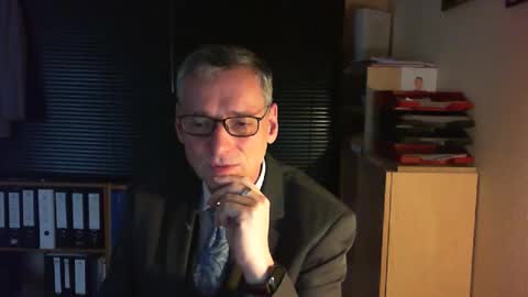 Snapshot of wetsuitedman chatting on December 20, 8:54 am Franz online show from December 20, 8:54 am