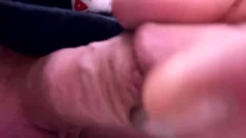 Snapshot of weyouandme chatting on January 19, 1:09 am Randy online show from January 19, 1:09 am