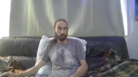 Snapshot of whaler84 chatting on December 18, 12:33 pm Whaler84 online show from December 18, 12:33 pm