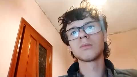 whatever_67 online show from November 18, 7:07 pm