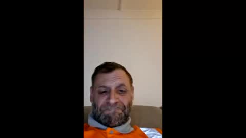 whateveruwant1on1 online show from April 28, 3:44 am