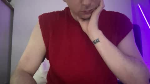 whatyouwantyouknowigotit online show from November 6, 10:38 am