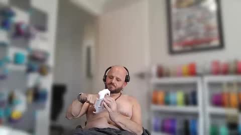 wheelzie online show from February 28, 3:04 am