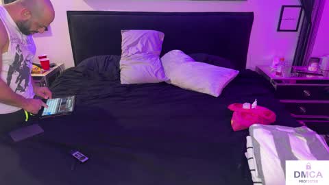 Hot 2 online show from February 16, 8:21 am