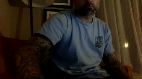 Snapshot of whiskerbiscuit_69 chatting on January 20, 8:30 am whiskerbiscuit_69 online show from January 20, 8:30 am