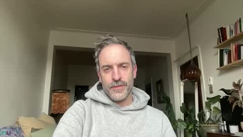 WhiskyLove online show from April 7, 8:53 pm