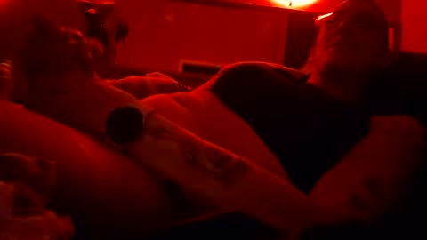 Risky online show from October 25, 8:00 am