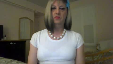 Whisper online show from September 28, 9:47 am