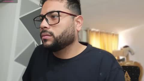 yors online show from February 20, 3:12 pm