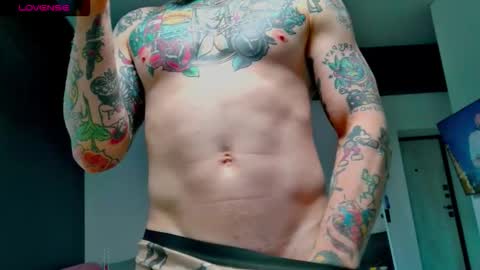 Max online show from October 7, 12:02 pm