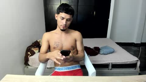 Snapshot of white_master444 chatting on July 27, 3:24 am white online show from July 27, 3:24 am
