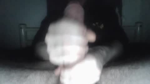 whitebaamboo online show from February 11, 7:02 am