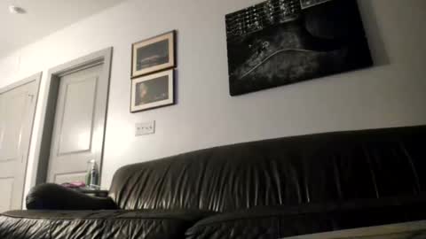 just  str8 stud nut  1000 online show from November 9, 9:18 am