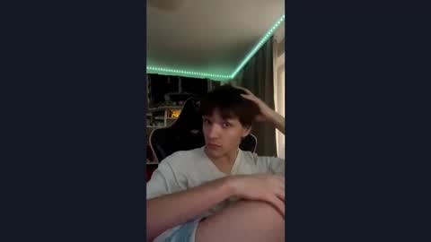 whitekingg online show from November 22, 10:58 am