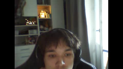 whitekingg online show from November 26, 10:49 am