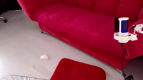 WhiteLaBunny online show from March 6, 7:49 am