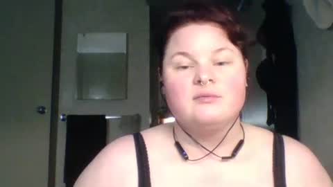 White Suggar online show from April 2, 10:46 am