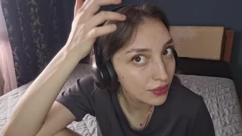 Snapshot of whitleyscianna chatting on May 31, 2:13 pm Cindy online show from May 31, 2:13 pm