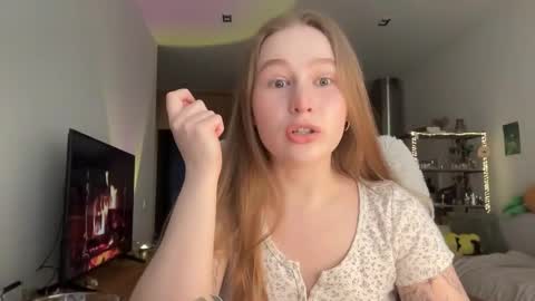 Alisa online show from February 15, 7:38 am