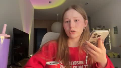 Alisa online show from February 19, 7:15 am