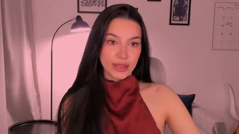 whoislulu online show from April 7, 9:04 pm