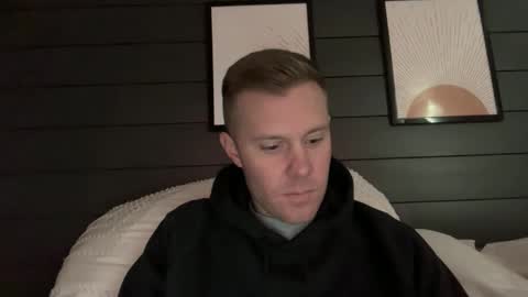 whoops1017 online show from December 19, 4:58 pm