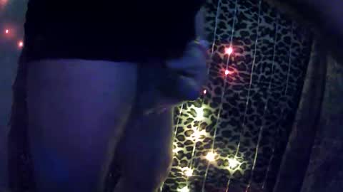 whor4mor online show from February 6, 1:03 pm