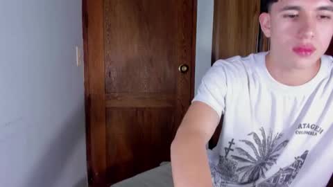 whos_he online show from January 12, 10:15 pm