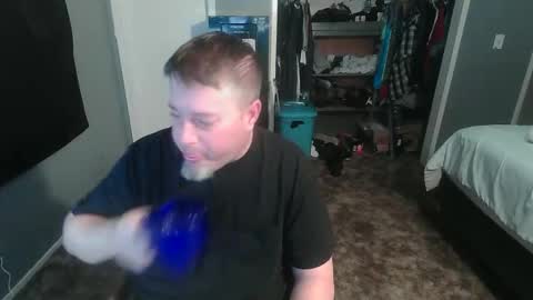 whydoidothis77 online show from February 1, 1:15 am