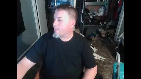 whydoidothis77 online show from February 18, 4:41 am