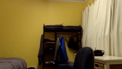 whynotfly1 online show from September 15, 9:20 am