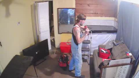 Wichita Wes online show from November 18, 4:06 am