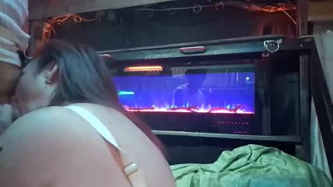 wickedkink8 online show from November 10, 1:59 am