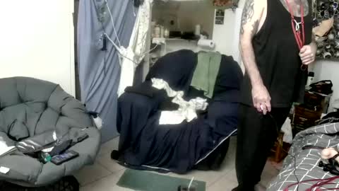 wifehunter77 online show from June 16, 11:57 am