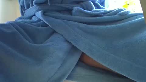 wifewatcher123 online show from October 28, 8:18 am