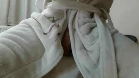 wifewatcher123 online show from March 25, 6:30 am