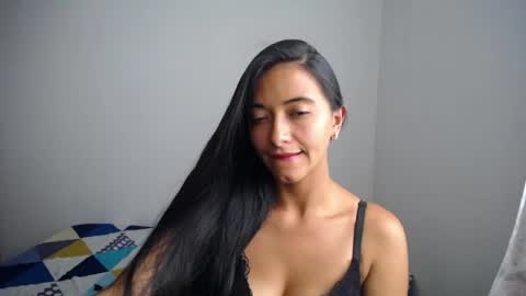 Snapshot of wifhot chatting on June 4, 9:15 am Ilauren online show from June 4, 9:15 am