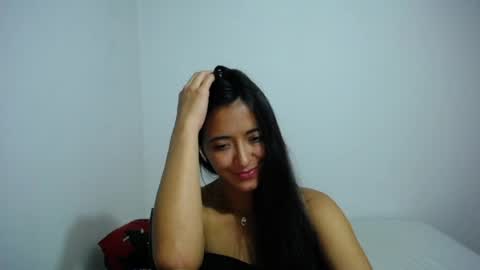 Snapshot of wifhot chatting on June 22, 11:13 pm Ilauren online show from June 22, 11:13 pm