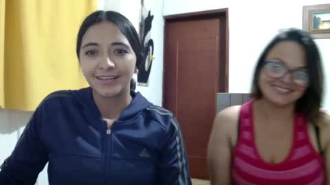 Snapshot of wifhot chatting on June 23, 11:47 pm Ilauren online show from June 23, 11:47 pm