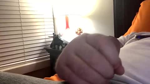 wigsplitah online show from November 17, 1:28 pm