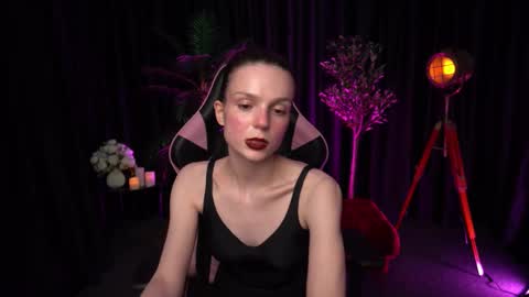 Alice online show from February 18, 4:47 pm