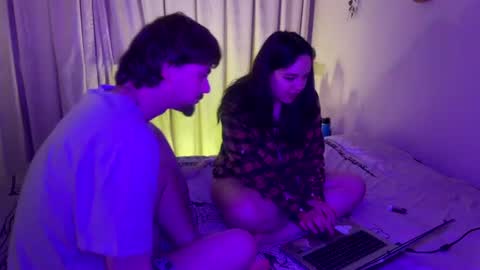 Snapshot of wild_couple56 chatting on August 3, 4:11 am Wild Couple online show from August 3, 4:11 am