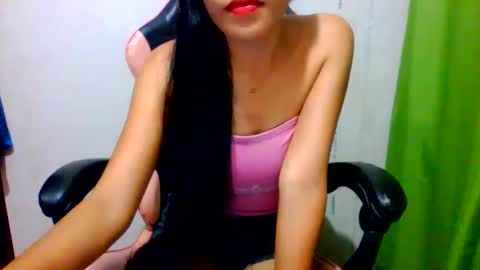 Snapshot of wild_doll69 chatting on March 1, 1:18 pm wild_doll69 online show from March 1, 1:18 pm