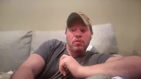 Snapshot of wild_rid3r chatting on February 12, 6:51 am wild_rid3r online show from February 12, 6:51 am