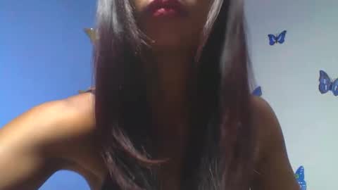 Snapshot of wildah chatting on April 26, 9:56 pm wildah online show from April 26, 9:56 pm