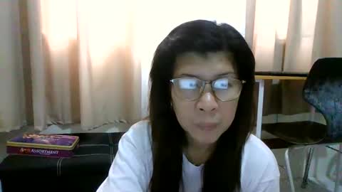 Snapshot of wildbrownchick69 chatting on May 19, 2:18 am WildChick online show from May 19, 2:18 am