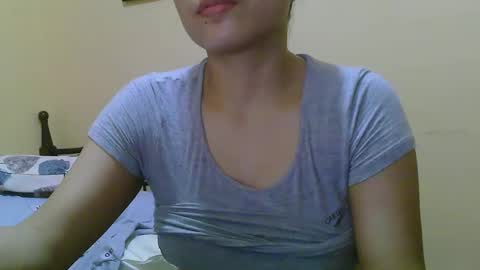 Snapshot of wildcamille chatting on February 19, 9:17 am camille online show from February 19, 9:17 am